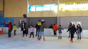 patinoire échauffement enfants