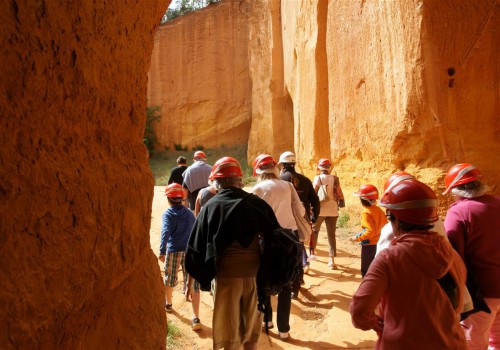 sortie de la mine d'ocres