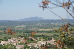 les Cévennes au loin