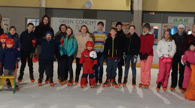 Bonne glisse à la patinoire